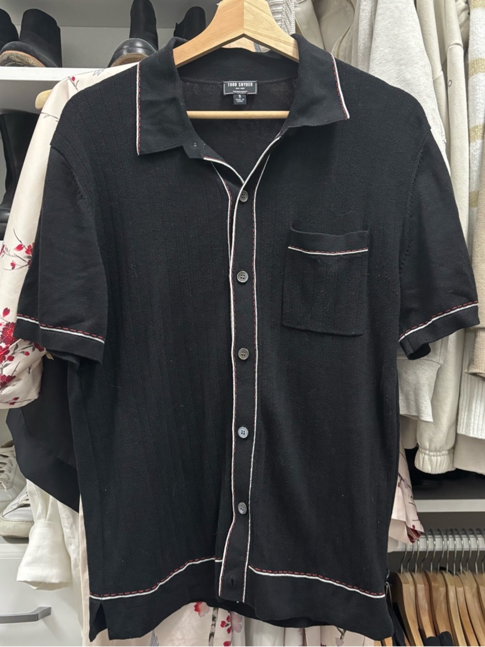 Todd Snyder Black Short-Sleeve Knit Polo with Contrast Piping